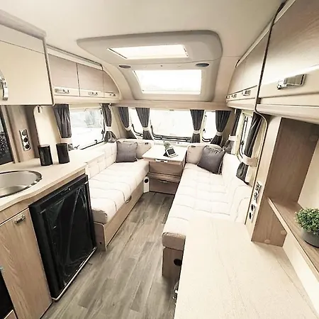 Na Camp4u Z Basenem I Sauna W Siechnicach Kolo Wroclawia Siechnice