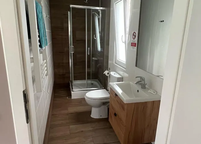 Na Camp4u Z Basenem I Sauna W Siechnicach Kolo Wroclawia Camping Siechnice